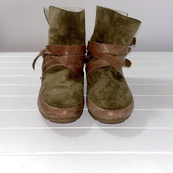 Isabel Marant Nygel Shearling Ankle Boots - Picture 3 of 12